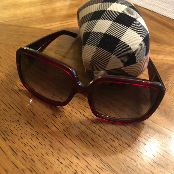 burberry sunglasses b